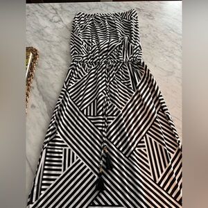 Tommy Bahama Black and White Geometric Strapless Dress